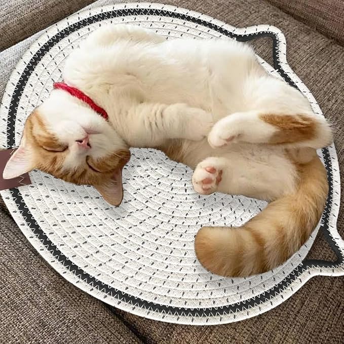 Cat Scratcher Mat 🐾 – 17'' Round Rope Pad with Ball 🎾 | Protects Furniture 🛋️ & Keeps Indoor Cats Happy 😺